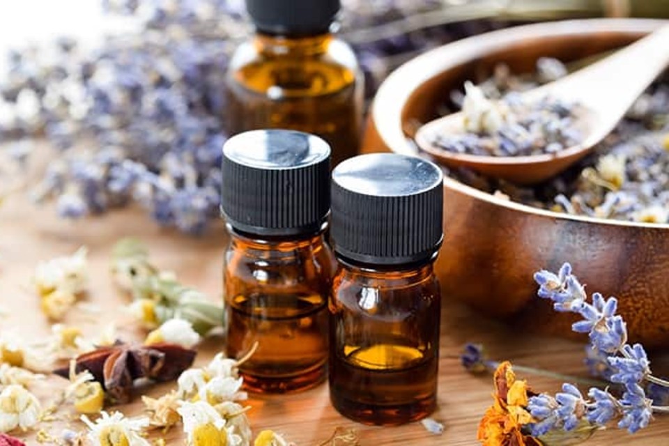 Aromatherapy for Children: What’s Safe and What’s Not | Children's ...