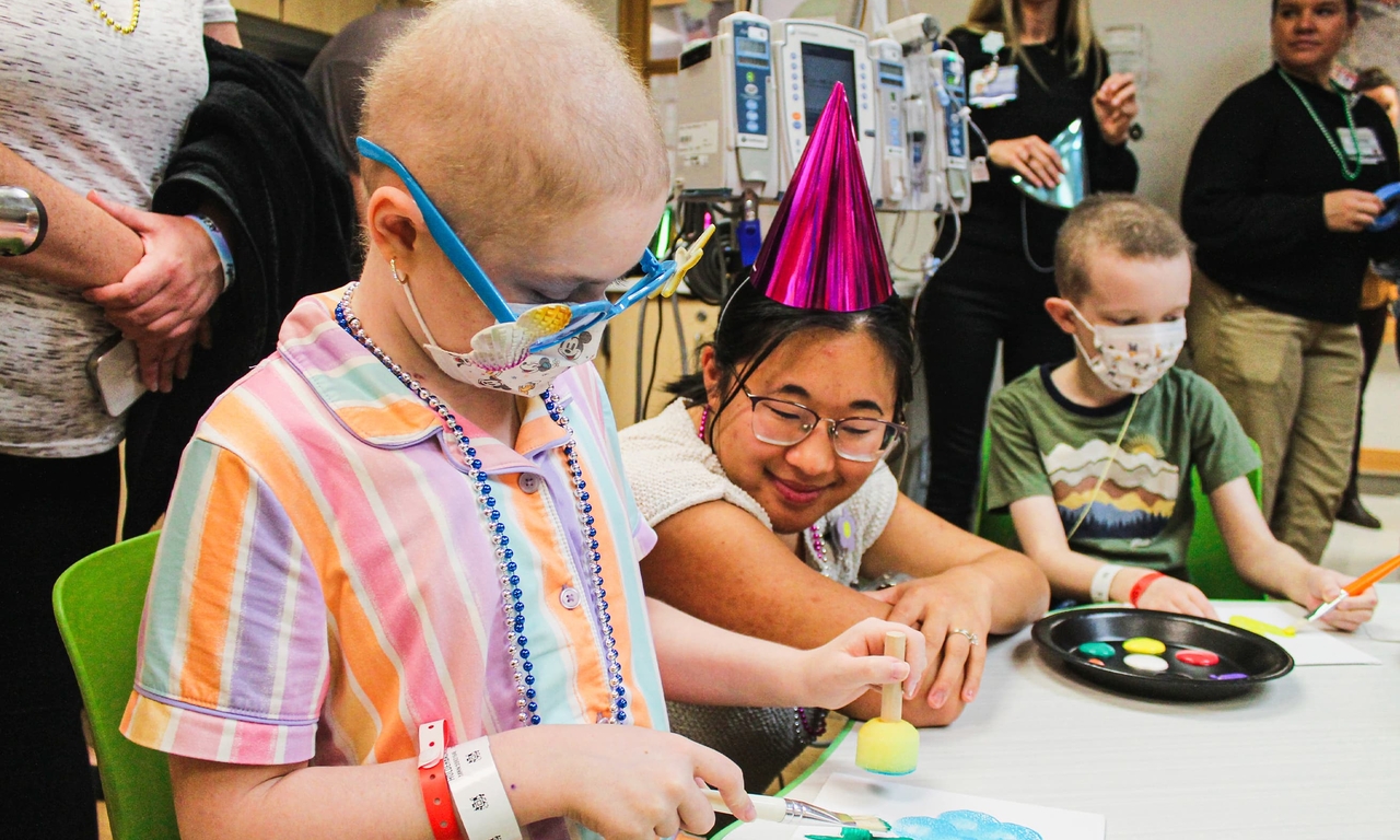 Patients making crafts