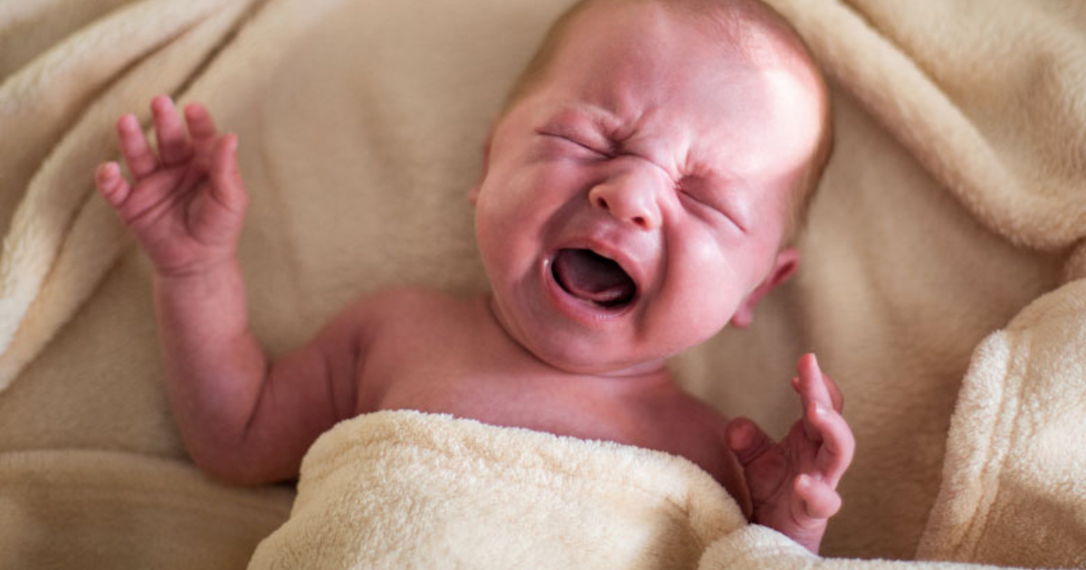 Colic baby clearance crying all day