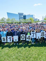 Large group photo of Walk for Hope participants