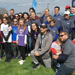 Group of Walk for Hope participants