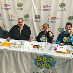 Volunteers taking phone calls at the WOGL Radiothon event